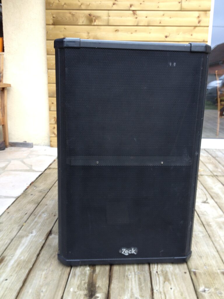 Επαγγελματικό Subwoofer ZECK LF 118L